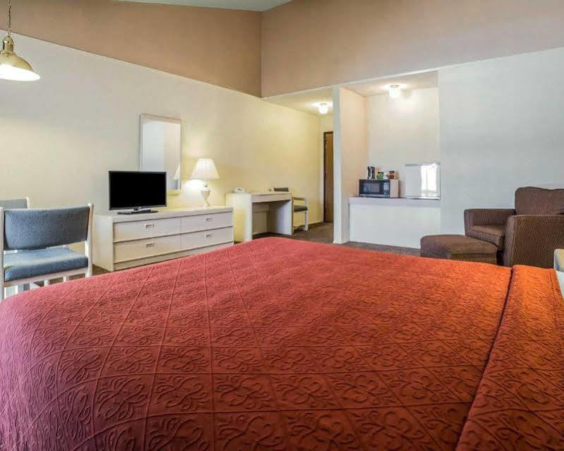 Quality Inn Umatilla - Hermiston Buitenkant foto